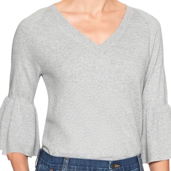 NWT Banana Republic 3/4 Bell Sleeve Sweater - Picture 1 of 7